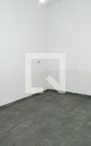 Casa à venda com 250m², 3 quartos e 2 vagas Casa à venda com 250m², 3 quartos e 2 vagasSalão de festas