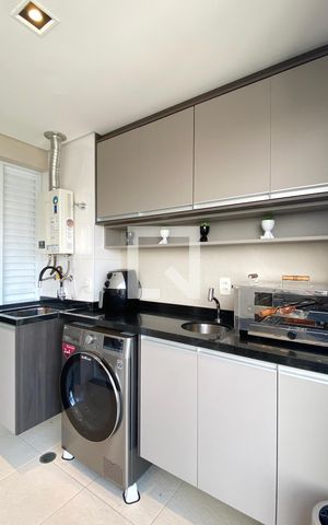 Apartamento para alugar com 73m², 2 quartos e 2 vagasÁrea de Serviço