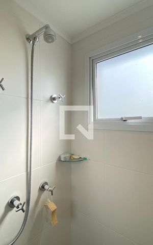 Apartamento para alugar com 73m², 2 quartos e 2 vagasBanheiro Social