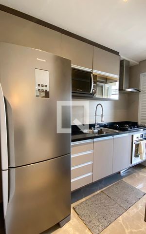 Apartamento para alugar com 73m², 2 quartos e 2 vagasCozinha