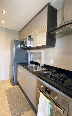 Apartamento para alugar com 73m², 2 quartos e 2 vagasCozinha
