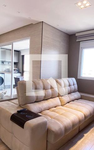 Apartamento para alugar com 73m², 2 quartos e 2 vagasSala