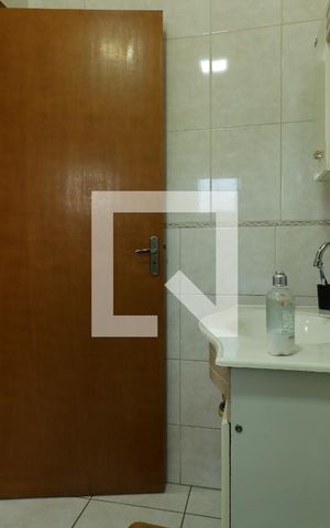 Casa à venda com 140m², 3 quartos e 4 vagasBanheiro da Suite