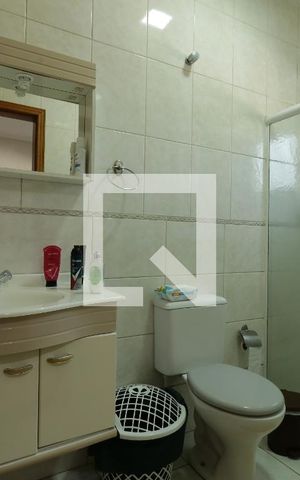 Casa à venda com 140m², 3 quartos e 4 vagasBanheiro da Suite