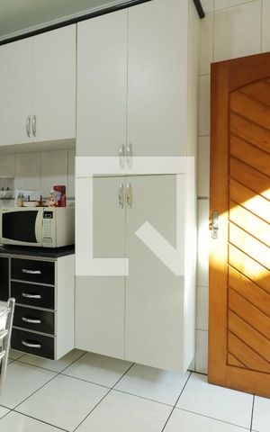 Casa à venda com 140m², 3 quartos e 4 vagasCozinha