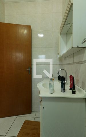Casa à venda com 140m², 3 quartos e 4 vagasBanheiro da Suite