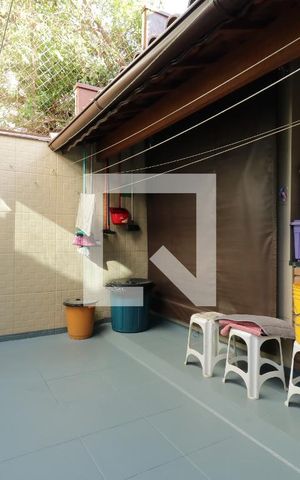 Casa à venda com 140m², 3 quartos e 4 vagasQuintal