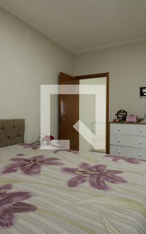 Casa à venda com 140m², 3 quartos e 4 vagasSuite