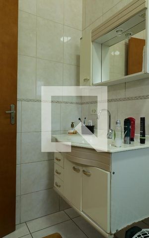 Casa à venda com 140m², 3 quartos e 4 vagasBanheiro da Suite