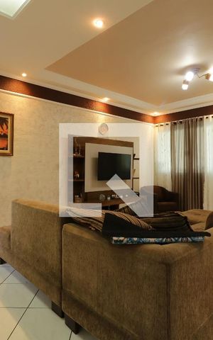 Casa à venda com 140m², 3 quartos e 4 vagasSala