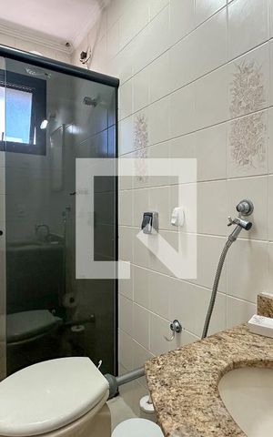 Apartamento para alugar com 220m², 3 quartos e 2 vagas Apartamento para alugar com 220m², 3 quartos e 2 vagasBanheiro 2