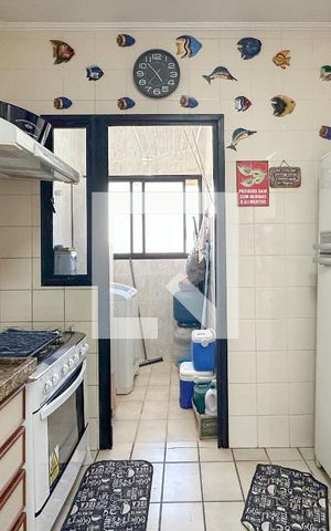 Apartamento para alugar com 220m², 3 quartos e 2 vagas Apartamento para alugar com 220m², 3 quartos e 2 vagasCozinha