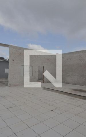 Casa à venda com 50m², 2 quartos e sem vagaÁrea externa