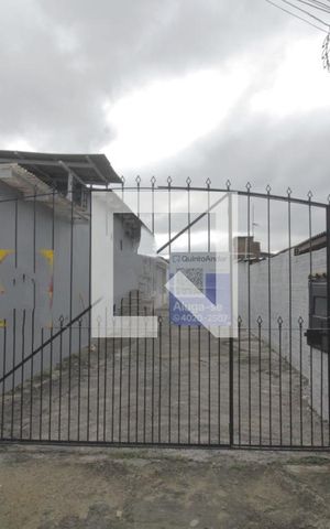 Casa à venda com 50m², 2 quartos e sem vagaFachada