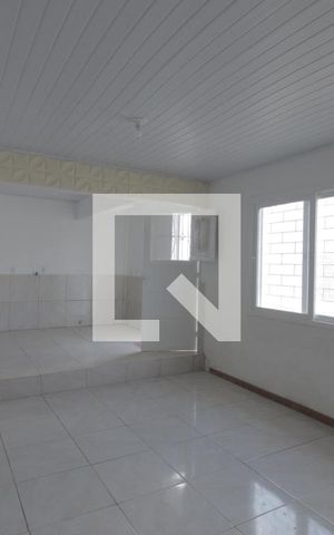 Casa à venda com 50m², 2 quartos e sem vagaSala