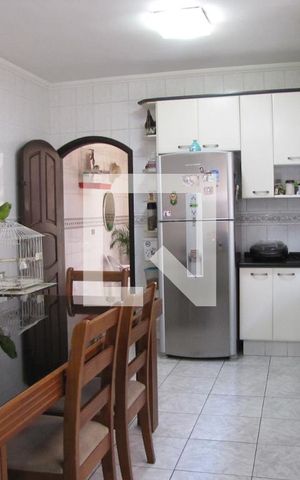 Casa à venda com 125m², 3 quartos e 2 vagasCozinha