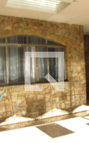 Casa à venda com 125m², 3 quartos e 2 vagasQuintal