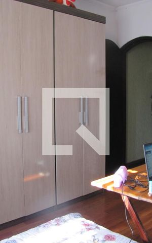 Casa à venda com 125m², 3 quartos e 2 vagasQuarto 3