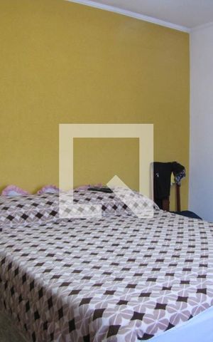 Casa à venda com 125m², 3 quartos e 2 vagasSuíte