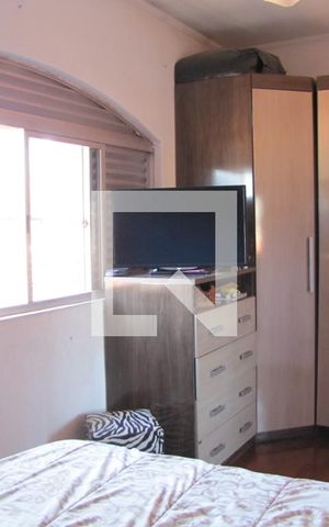 Casa à venda com 125m², 3 quartos e 2 vagasQuarto 2