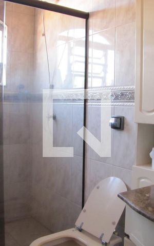 Casa à venda com 125m², 3 quartos e 2 vagasBanheiro 1