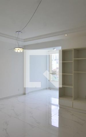 Apartamento à venda com 139m², 4 quartos e 2 vagasSala