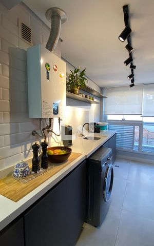 Apartamento à venda com 67m², 2 quartos e 1 vagaÁrea de Serviço