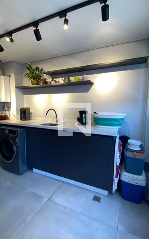 Apartamento à venda com 67m², 2 quartos e 1 vagaÁrea de Serviço