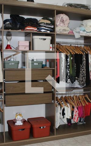 Casa à venda com 347m², 3 quartos e 5 vagasCloset