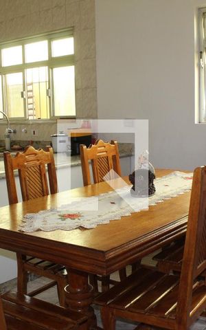 Casa à venda com 347m², 3 quartos e 5 vagasCozinha