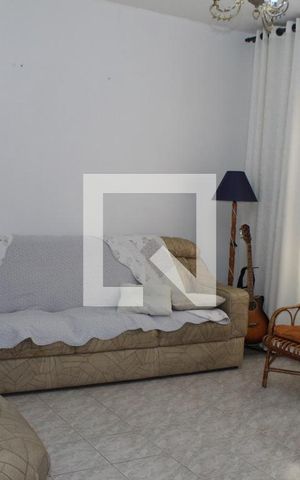 Casa à venda com 347m², 3 quartos e 5 vagasSala