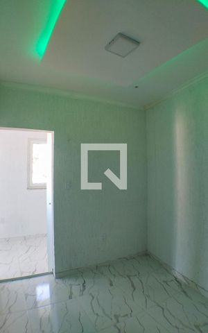 Casa à venda com 1800m², 5 quartos e 6 vagas Casa à venda com 1800m², 5 quartos e 6 vagasQuarto 2