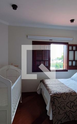 Casa à venda com 640m², 4 quartos e 5 vagasQuarto Suíte 