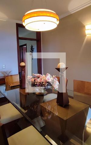 Casa à venda com 640m², 4 quartos e 5 vagasSala de Jantar