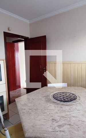 Casa à venda com 640m², 4 quartos e 5 vagasCopa