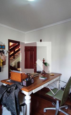 Casa à venda com 640m², 4 quartos e 5 vagasEscritório