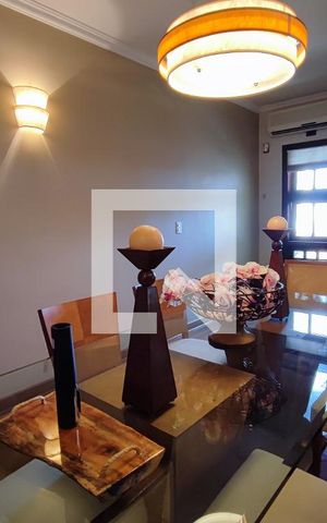 Casa à venda com 640m², 4 quartos e 5 vagasSala de Jantar