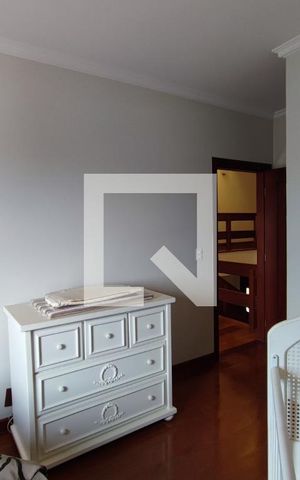 Casa à venda com 640m², 4 quartos e 5 vagasQuarto Suíte 