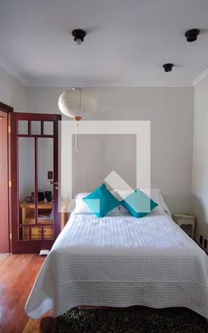 Casa à venda com 640m², 4 quartos e 5 vagasQuarto Suíte 2