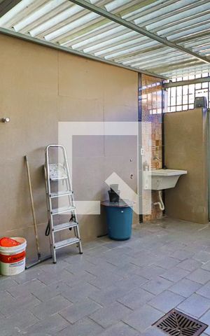 Apartamento para alugar com 70m², 3 quartos e 1 vagaÁrea de Serviço e Garagem