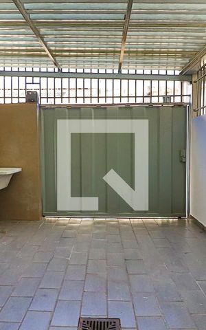 Apartamento para alugar com 70m², 3 quartos e 1 vagaÁrea de Serviço e Garagem