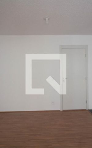Apartamento à venda com 45m², 2 quartos e 1 vaga Apartamento à venda com 45m², 2 quartos e 1 vagaSala