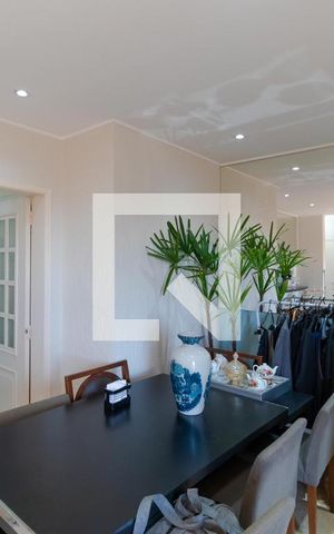 Apartamento à venda com 93m², 3 quartos e 2 vagas Apartamento à venda com 93m², 3 quartos e 2 vagasSalas