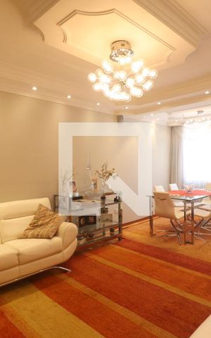 Casa à venda com 170m², 2 quartos e 10 vagasSala 