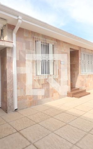 Casa à venda com 170m², 2 quartos e 10 vagasGaragem