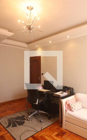 Casa à venda com 170m², 2 quartos e 10 vagasQuarto 2