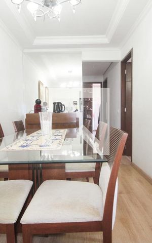 Apartamento à venda com 78m², 3 quartos e 1 vagaSala