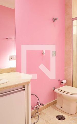 Apartamento à venda com 350m², 4 quartos e 4 vagasBanheiro do Quarto - Suíte 1