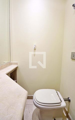Apartamento à venda com 350m², 4 quartos e 4 vagasLavabo