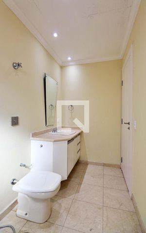 Apartamento à venda com 350m², 4 quartos e 4 vagasBanheiro do Quarto - Suíte 2